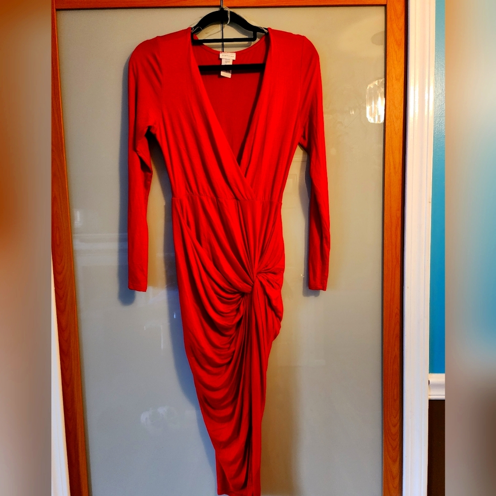 Clothes - Picture 1 of 1
